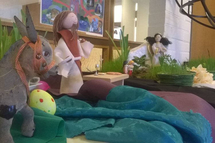 PERHEKERHON PIHAPÄÄSIÄINEN PERHEKERHON PIHAPÄÄSIÄINEN